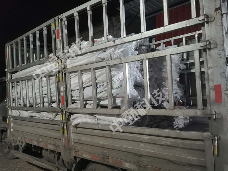 礦用封孔器，瓦斯封孔料發(fā)往山西長治
